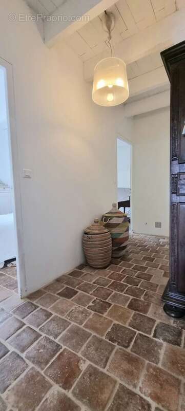 Maison à CASTELNAU-MONTRATIER