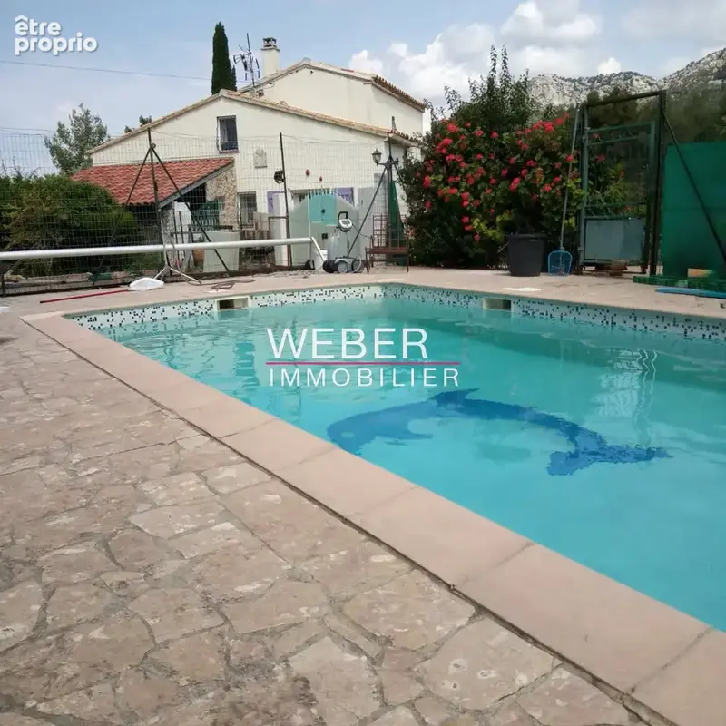 Ollioules-Maison familiale avec piscine sur 2000 m2 de terrain - photo 9