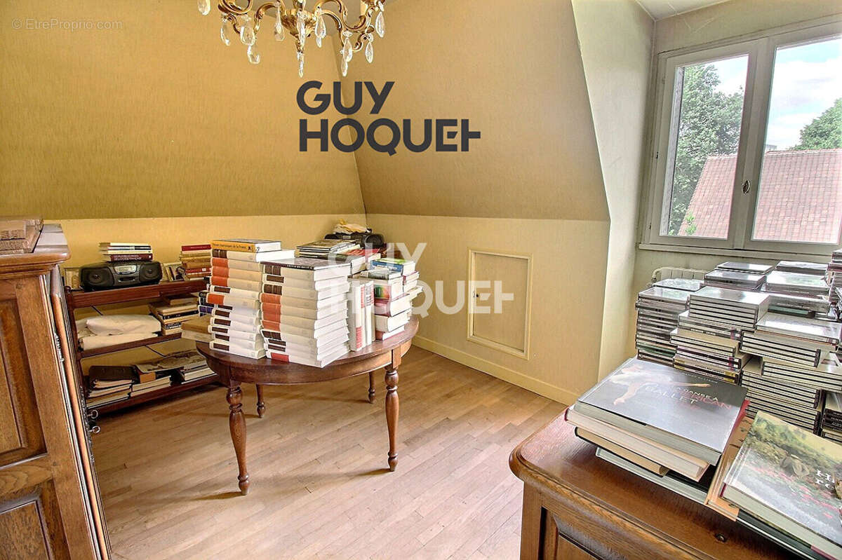 Maison à LIMEIL-BREVANNES