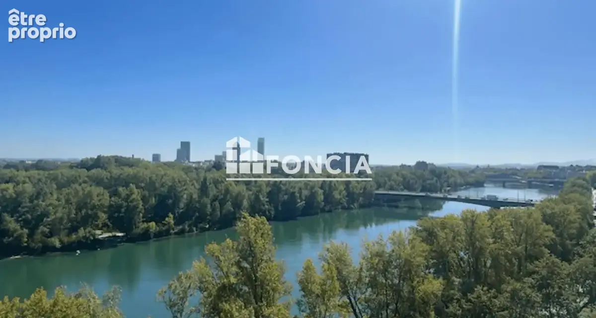 T5 - quai du rhône - ideal face au parc de la tête d'or - étage élevé - vue panoramique - photo 13