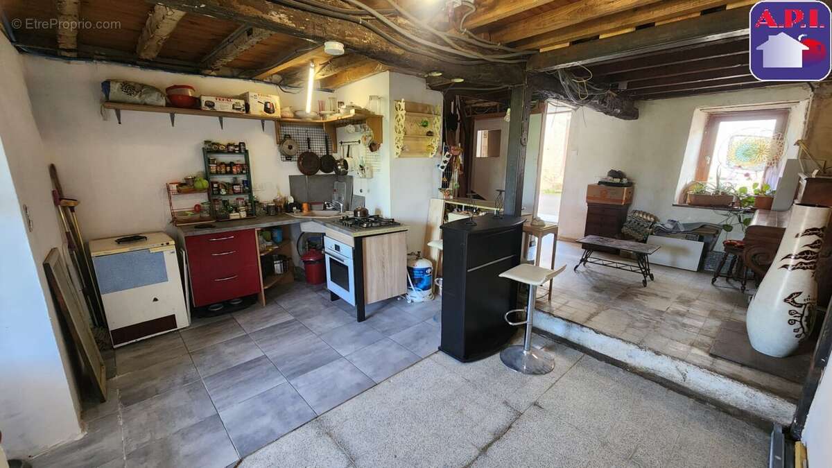 Maison à LES BORDES-SUR-ARIZE