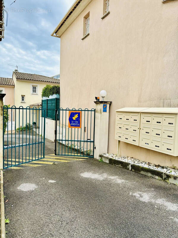 Maison à LE CANNET