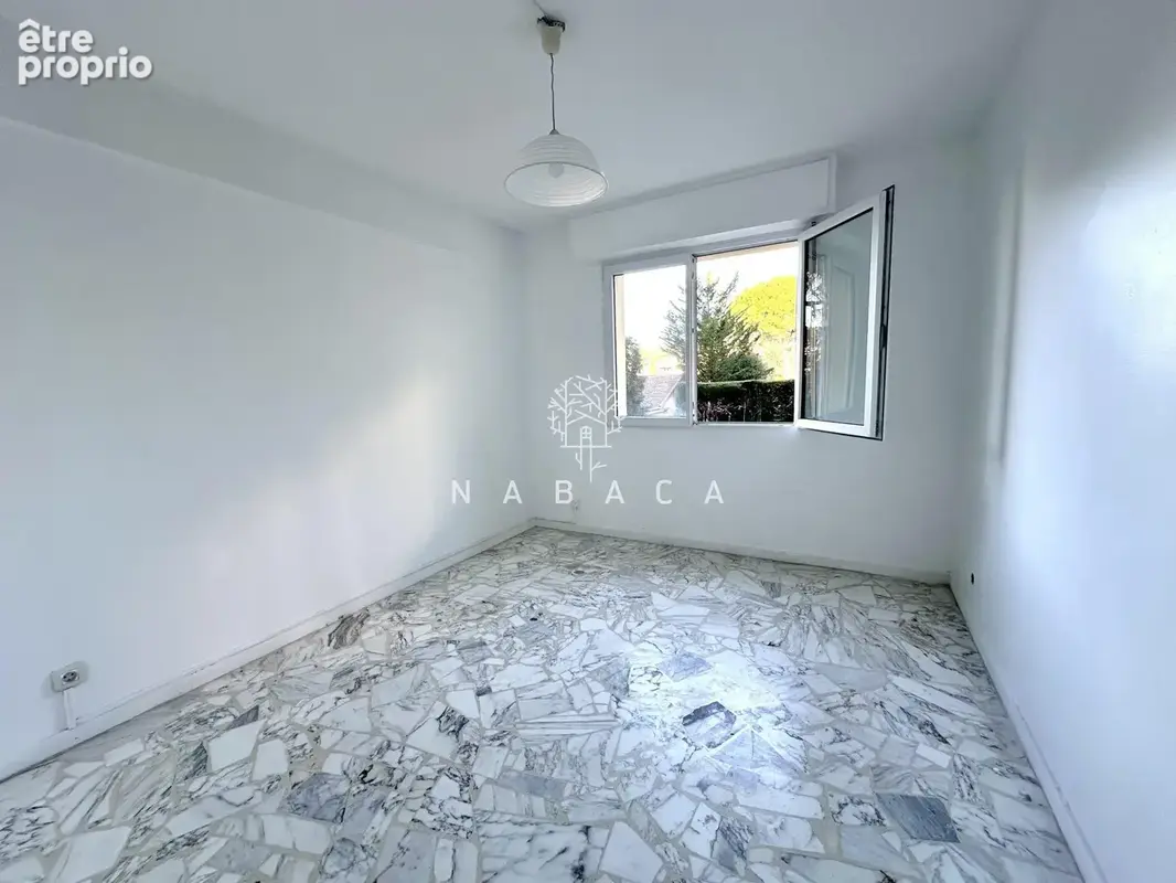 Appartement 55 m² à Le Cannet  - photo 3