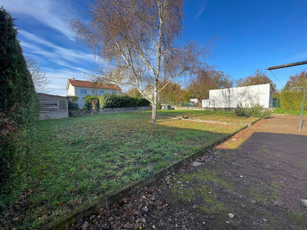 Maison à MIGNE-AUXANCES