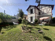 Maison à SARTROUVILLE