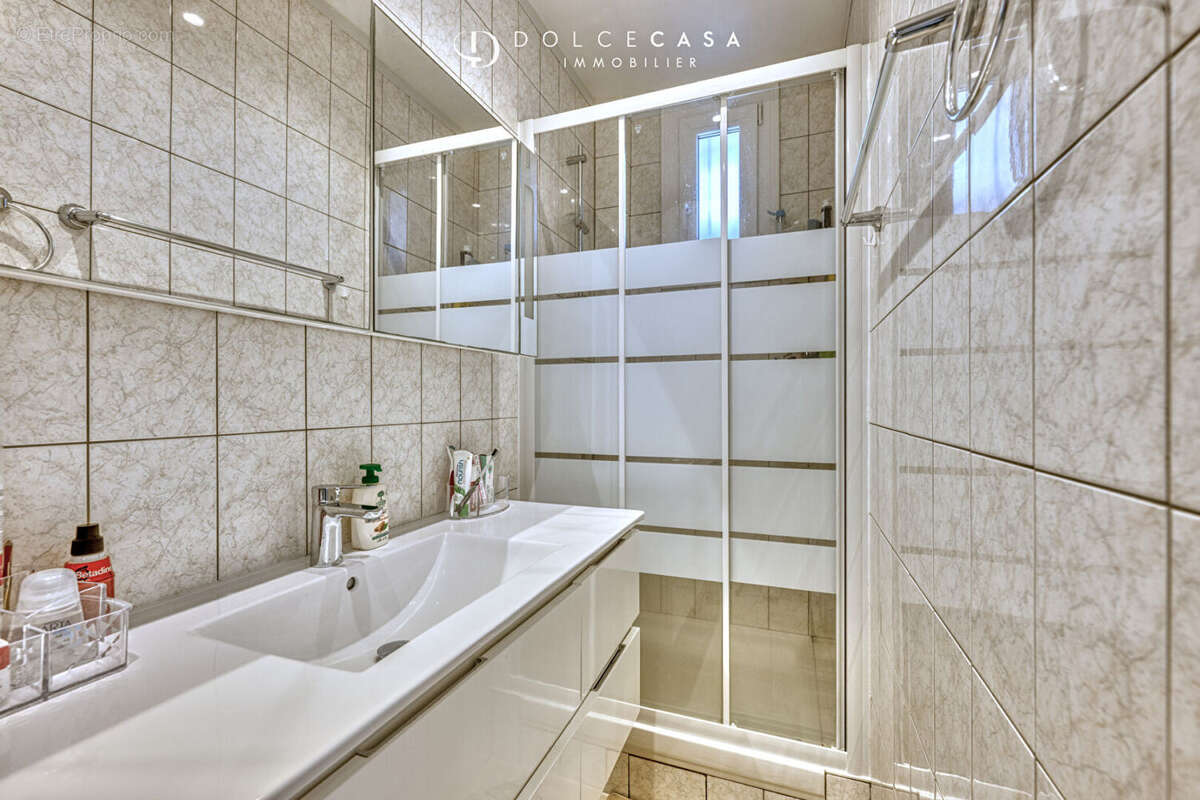 Appartement à LE PERREUX-SUR-MARNE