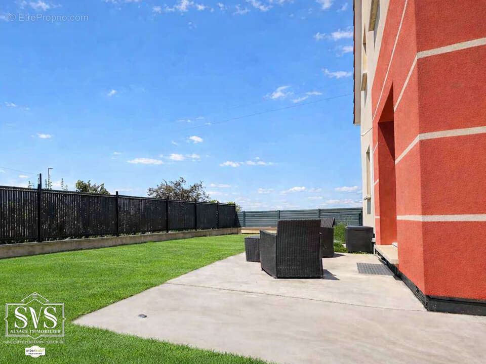 Maison individuelle (2018) - 5 pièces dont 3 chambres - 77,01 m2   Jardin & terrasse   Sous-sol complet   Gara - photo 6