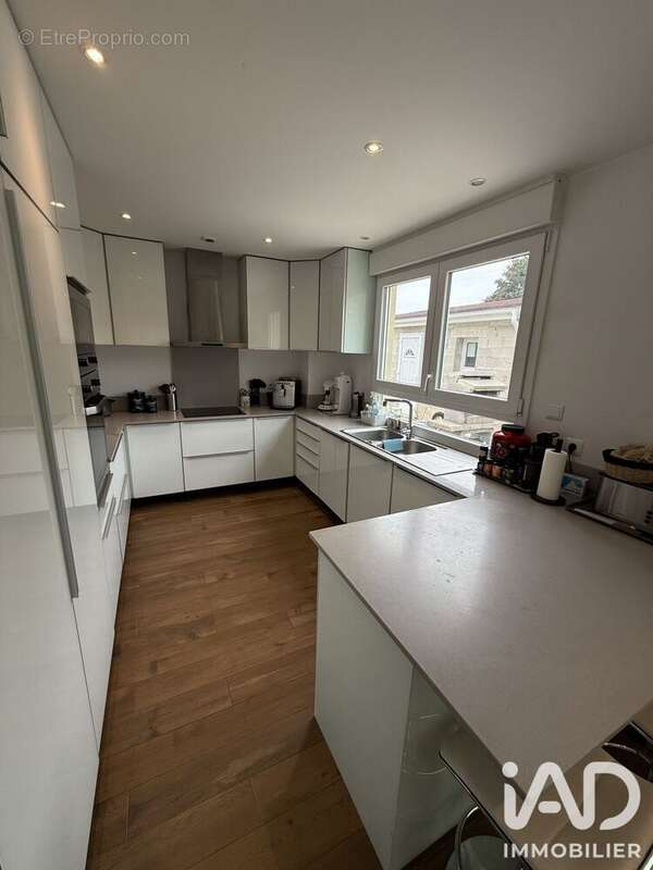 Maison 112 m² à Choisy-En-Brie  - photo 4