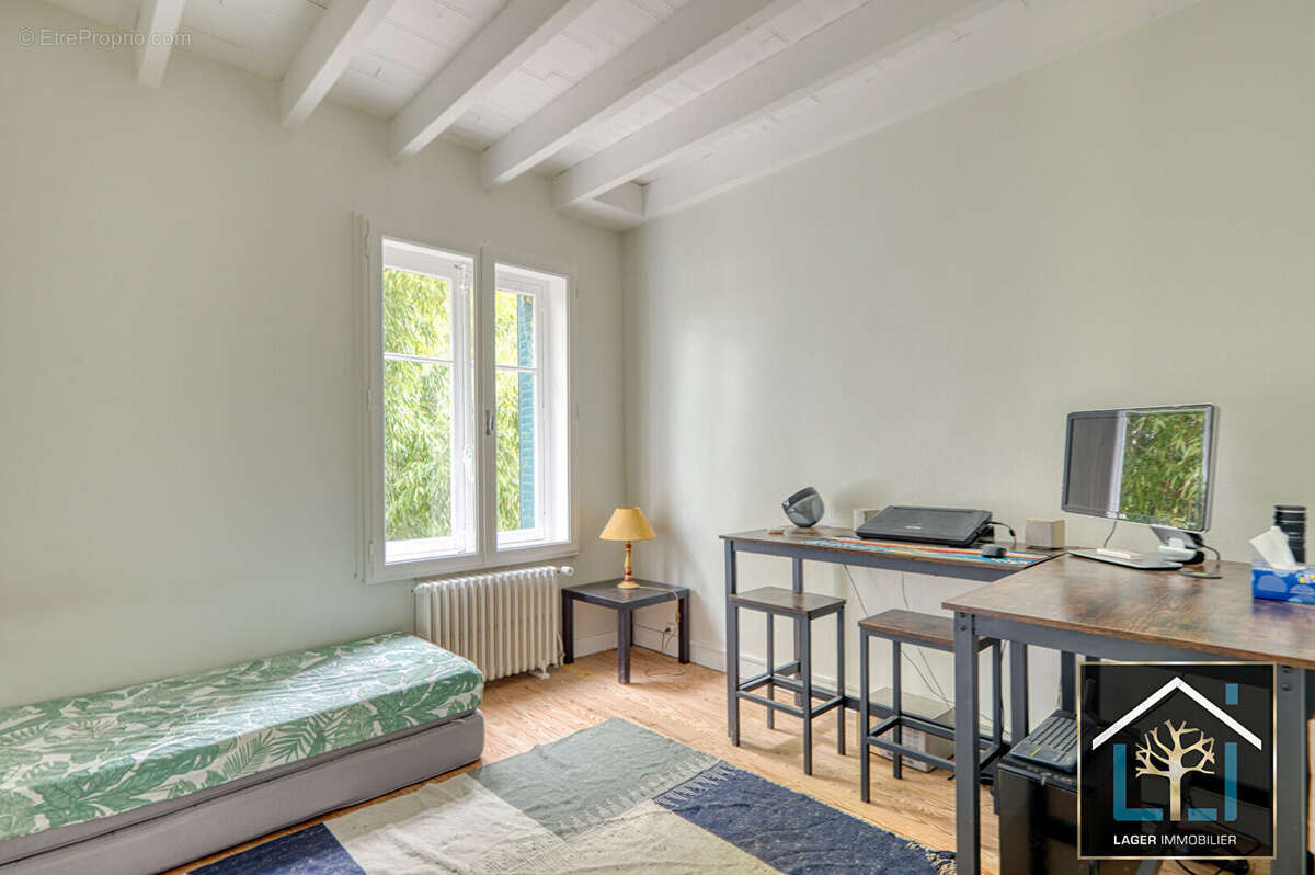 Maison à BRESSOLLES