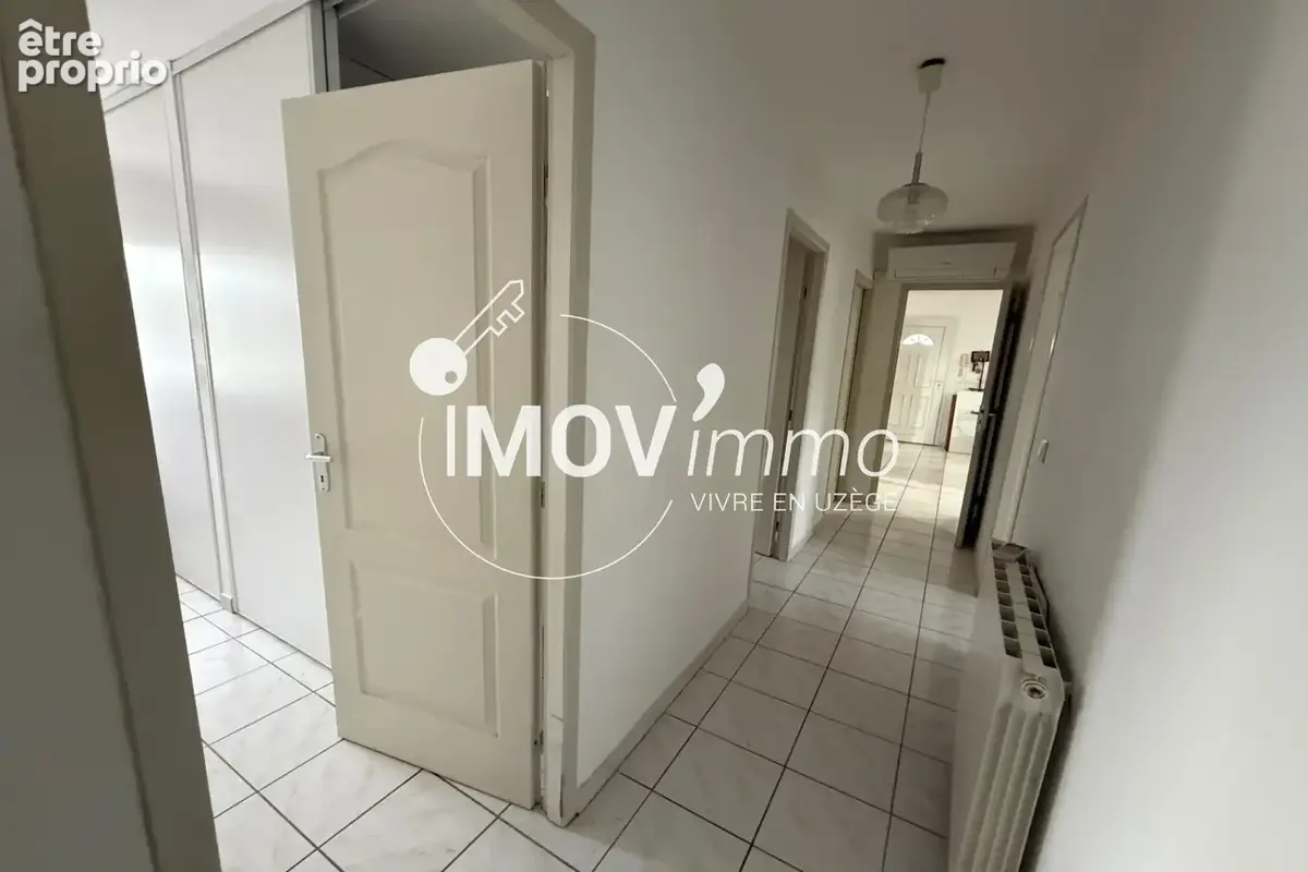 Maison 5 pièces 95 m² à vendre à Saint-Quentin-La-Poterie (30700) - photo 5