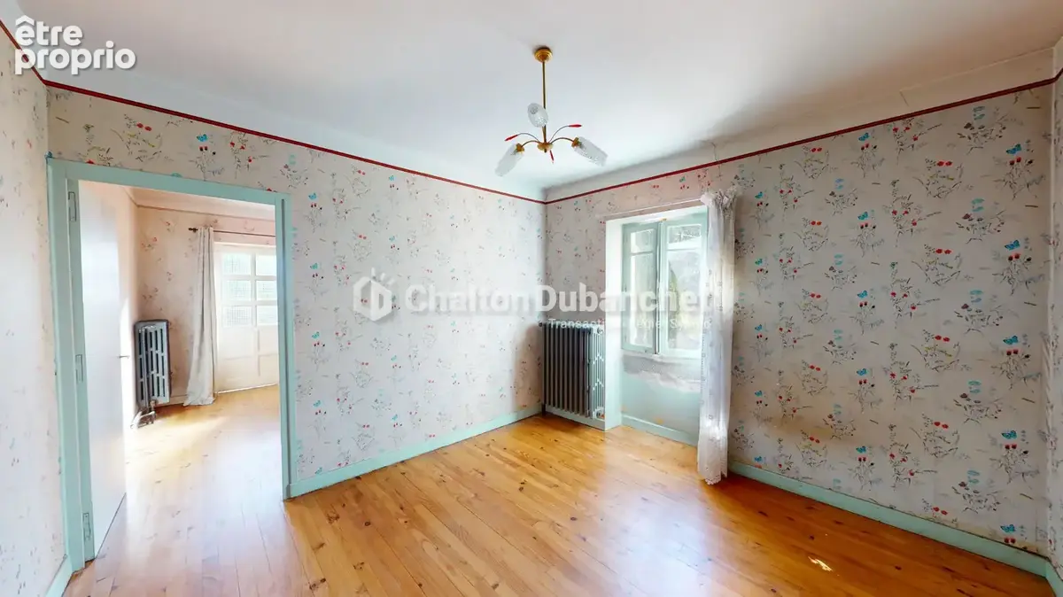 SAINT-HAON-LE-VIEUX (42) - Maison à rafraîchir 119m², fort potentiel - photo 7