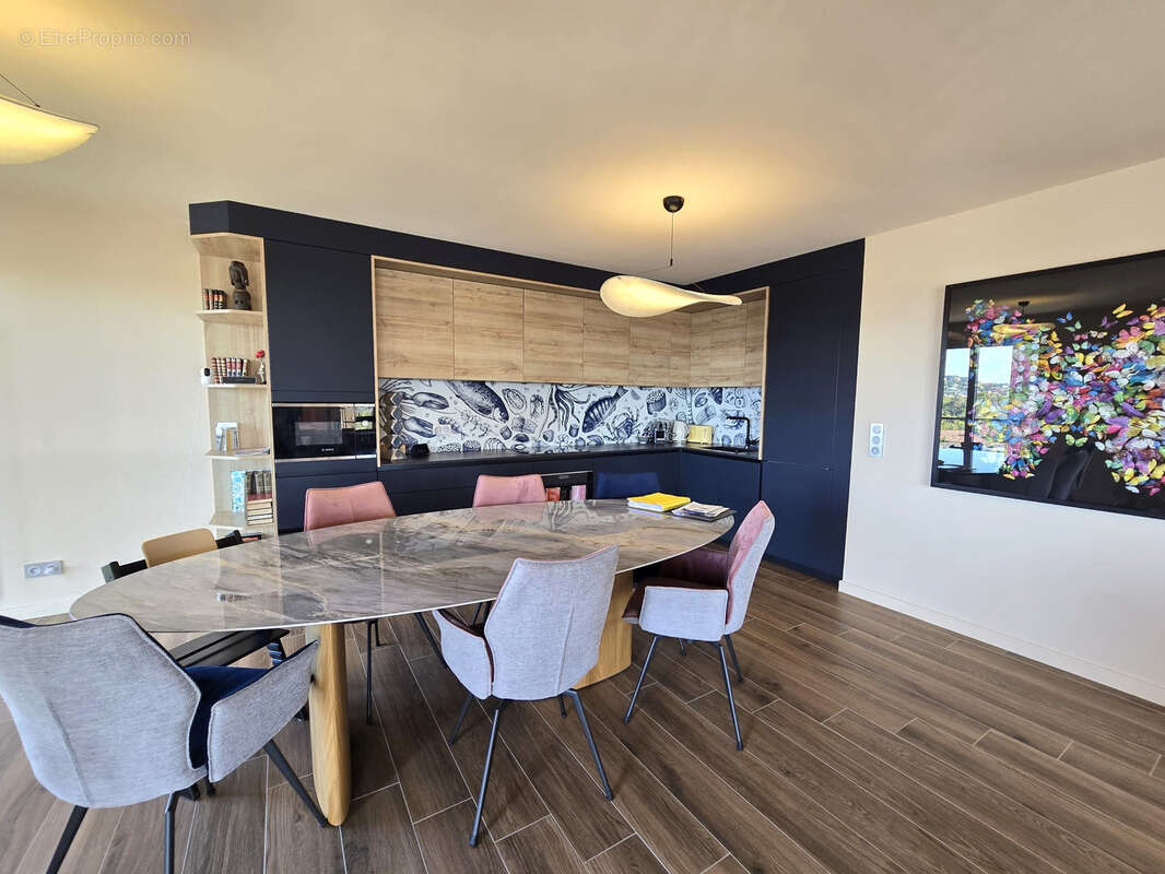 Appartement à MARSEILLE-8E