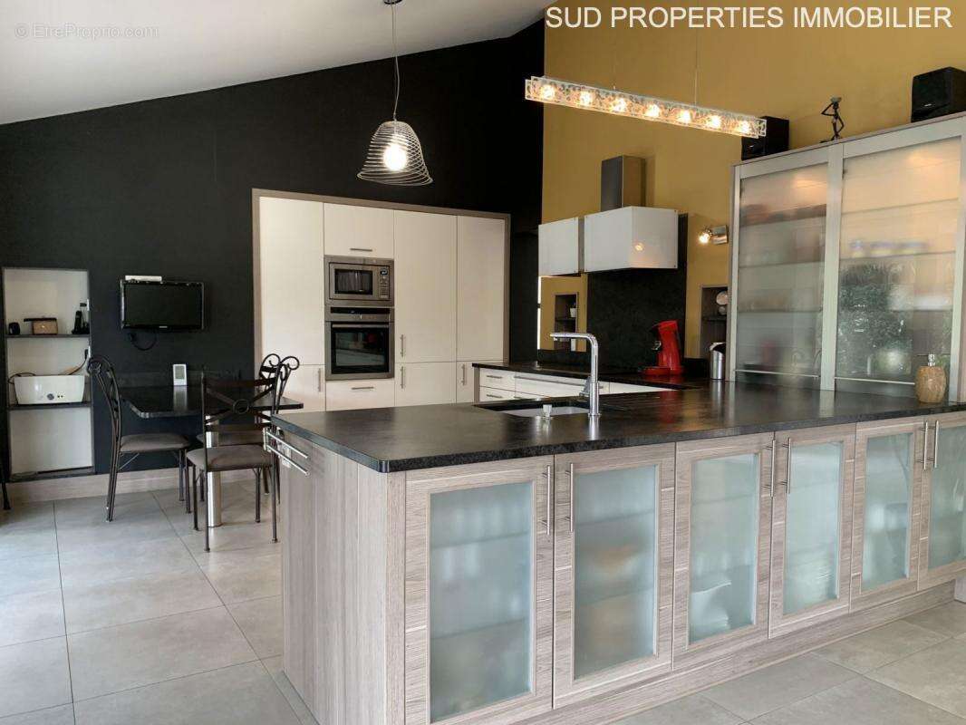 Maison à TORREILLES