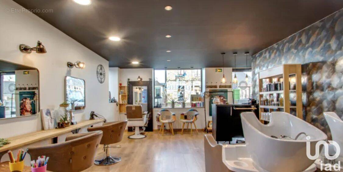 Photo 1 - Commerce à BAGUER-PICAN