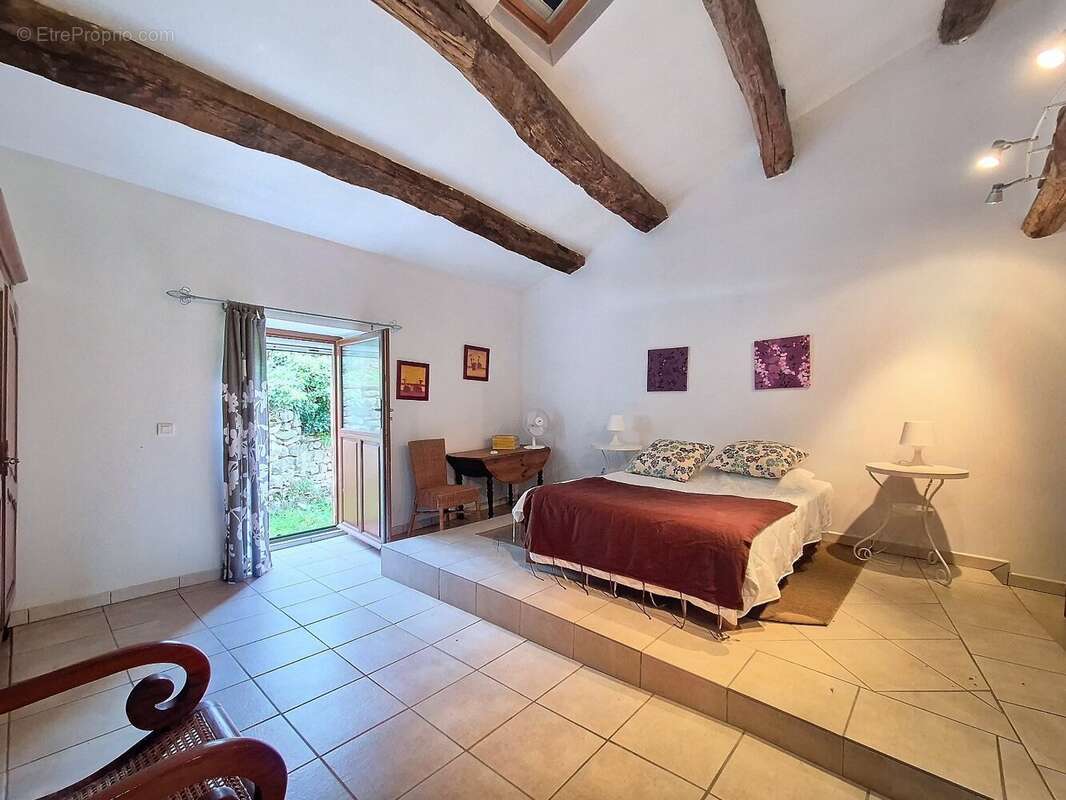 Maison à FERRIERES-POUSSAROU