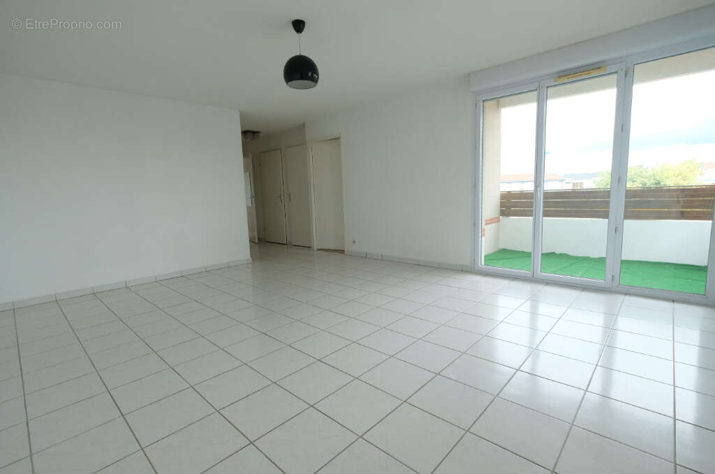 Appartement à COLOMIERS