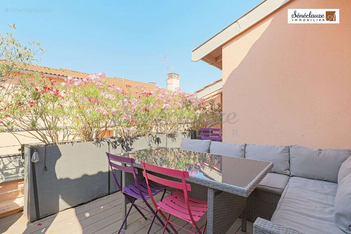 Appartement à SAINT-GENIS-LAVAL