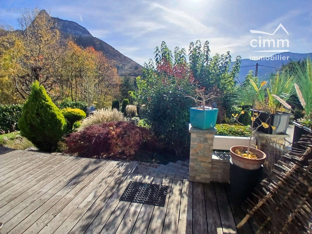 Maison 110 m² à Voreppe  - photo 5