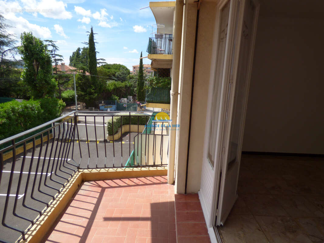 Appartement à FREJUS
