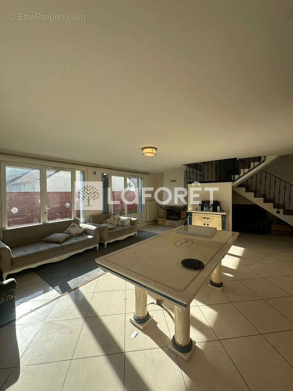 Maison à VILLIERS-LE-BEL