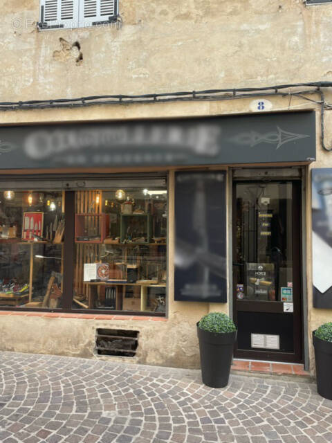 Commerce à SALON-DE-PROVENCE