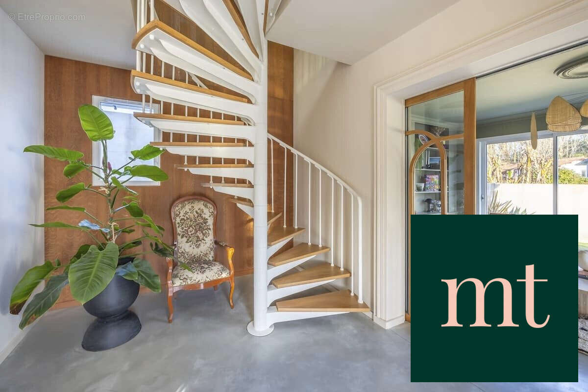Maison 125 m² à Arcangues  - photo 6