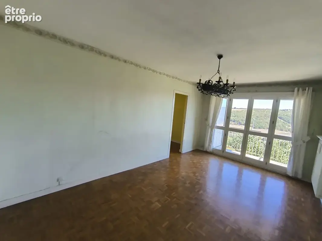 Appartement  Saint-Genest Lerpt 4 pièce(s) 77.69 m2 - photo 3