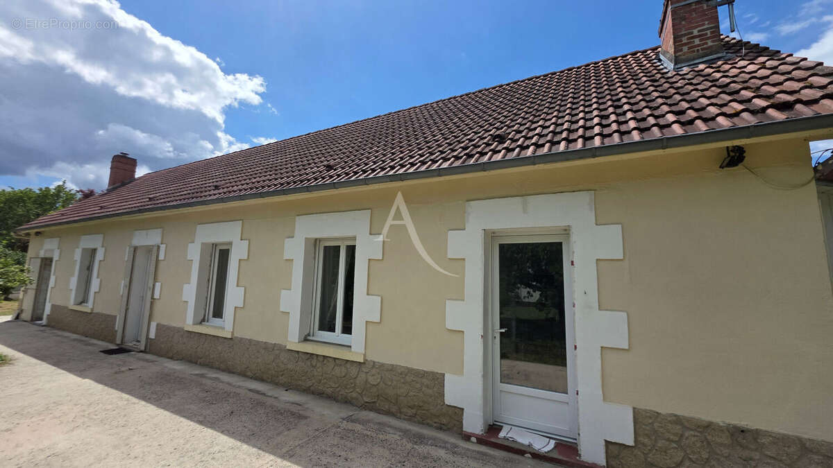 Maison à SELLES-SUR-CHER