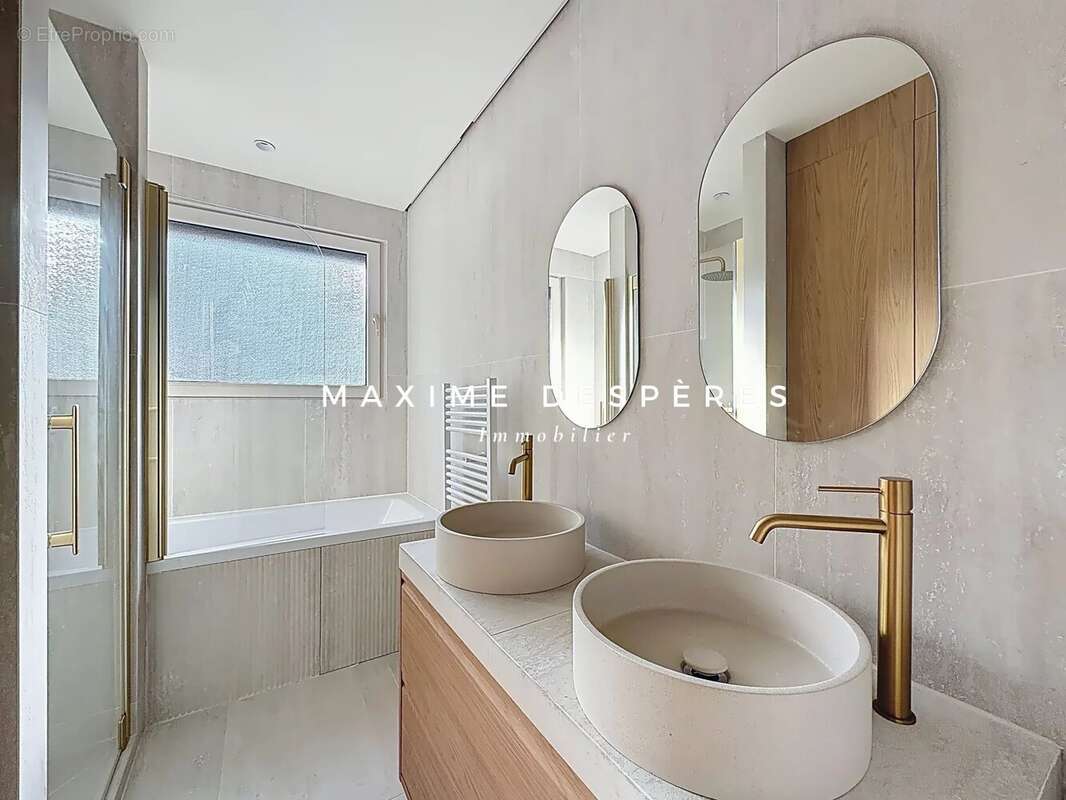 Appartement à BOULOGNE-BILLANCOURT