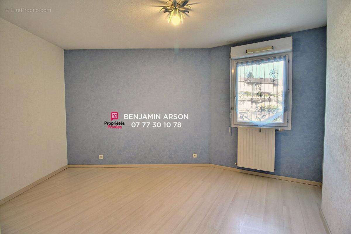 Appartement à COGNIN
