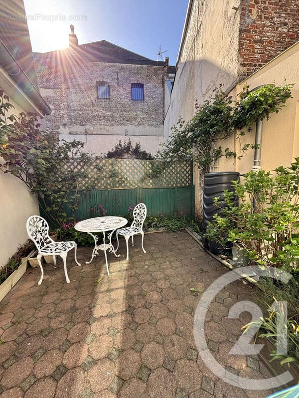 Maison à SAINT-QUENTIN