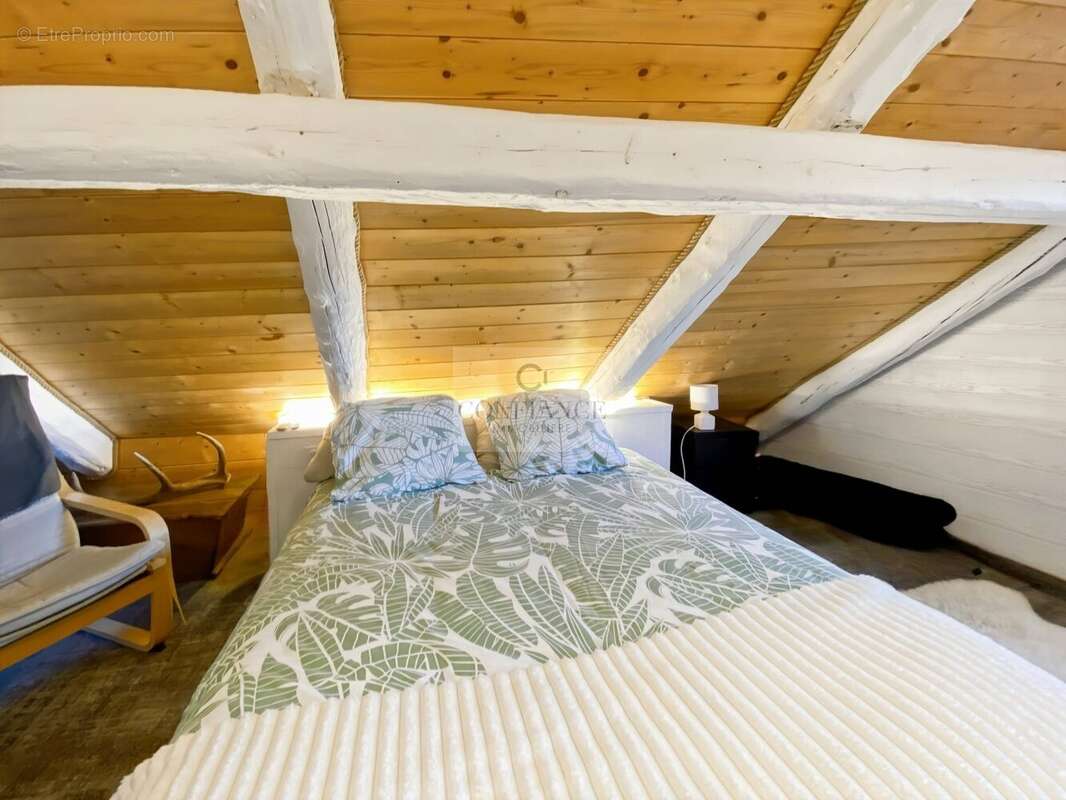 Appartement à SAINT-ETIENNE-DE-TINEE