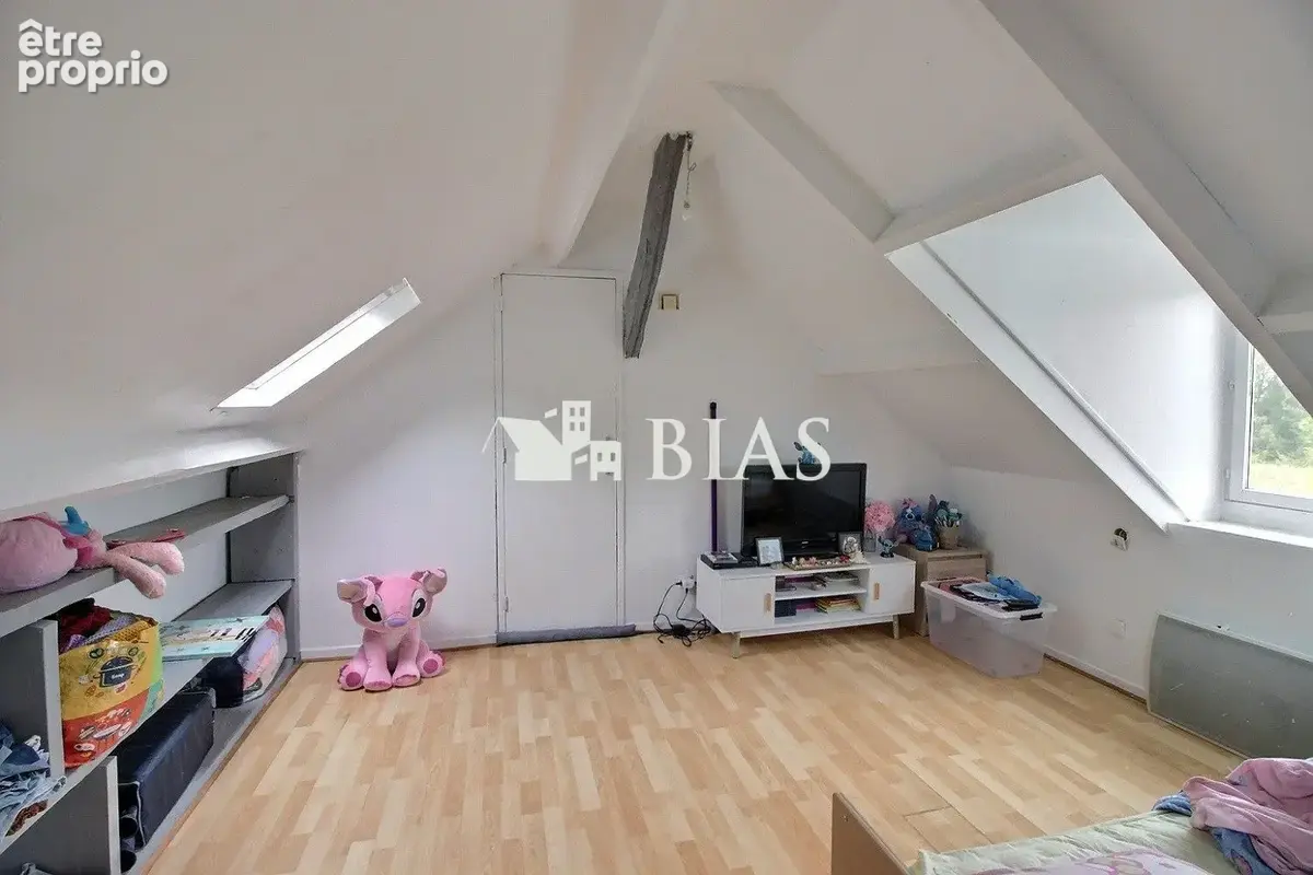 Maison 104 m² à Freneuse  - photo 6