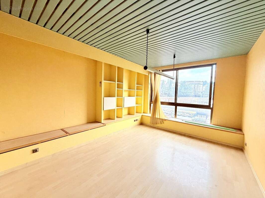 Commerce à MONTBELIARD