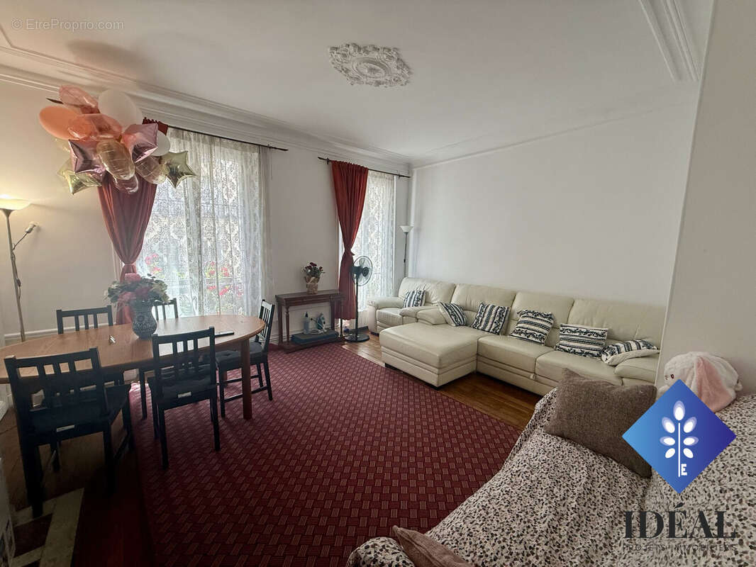 Appartement à PARIS-12E