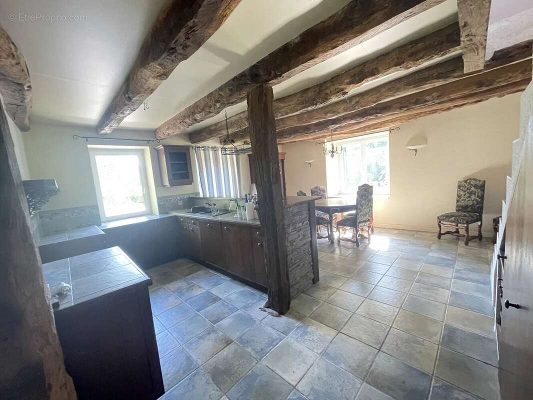 Maison à SERENT