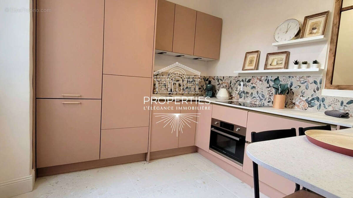 Appartement à HYERES