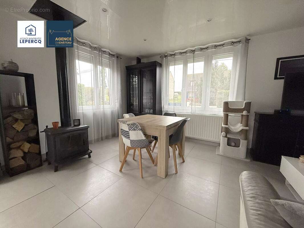 Maison à CREPY-EN-VALOIS