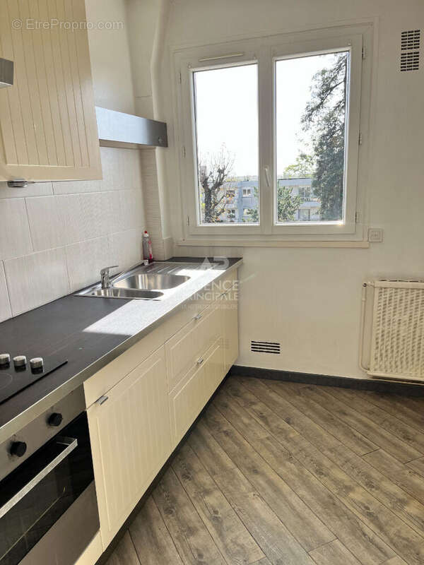 Appartement à MAISONS-LAFFITTE
