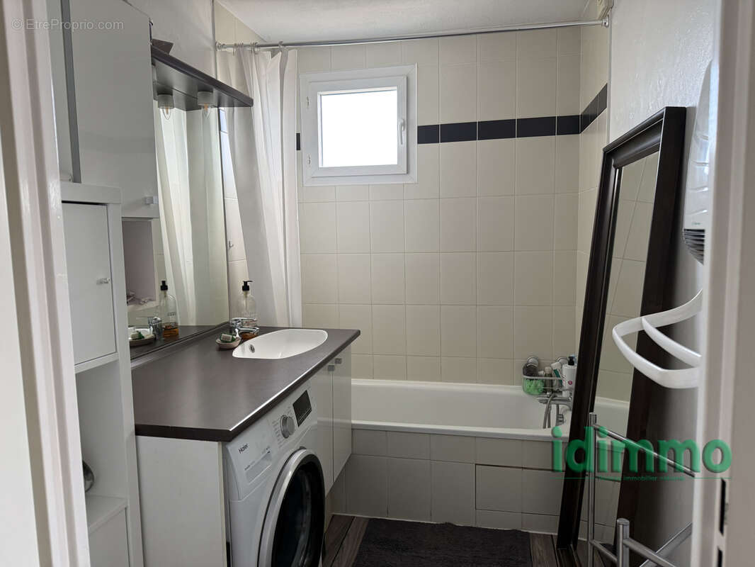 Appartement à LYON-8E