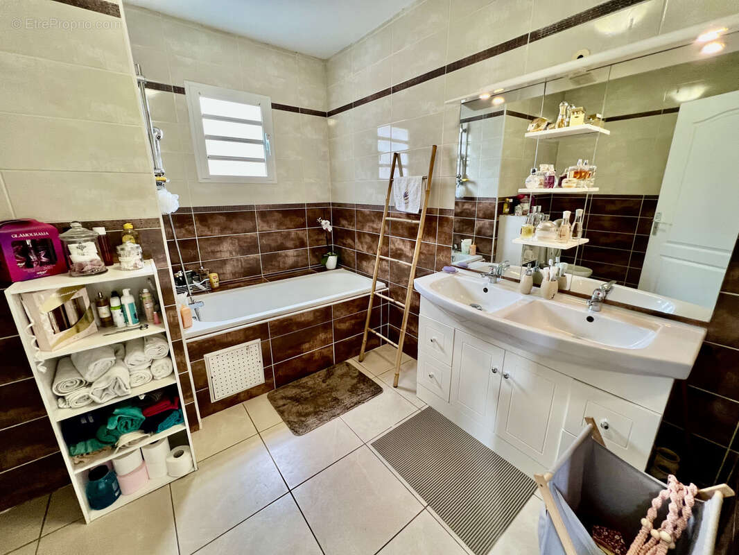 Maison à SAINT-PIERRE