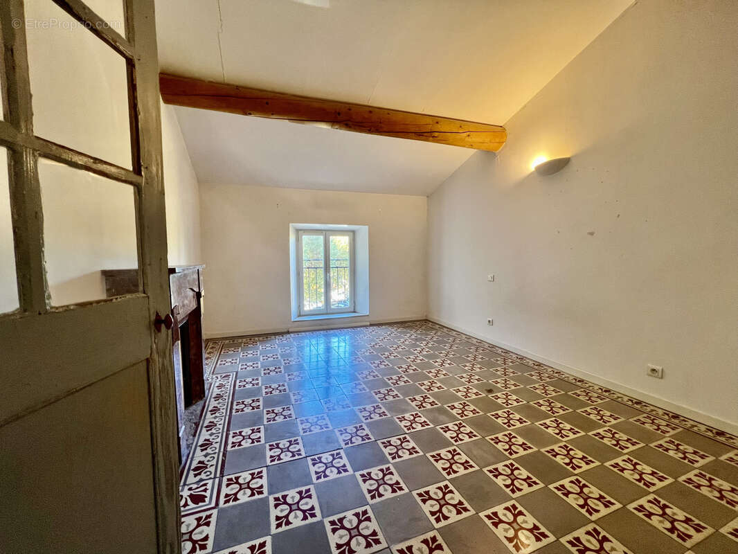 Appartement à VAISON-LA-ROMAINE