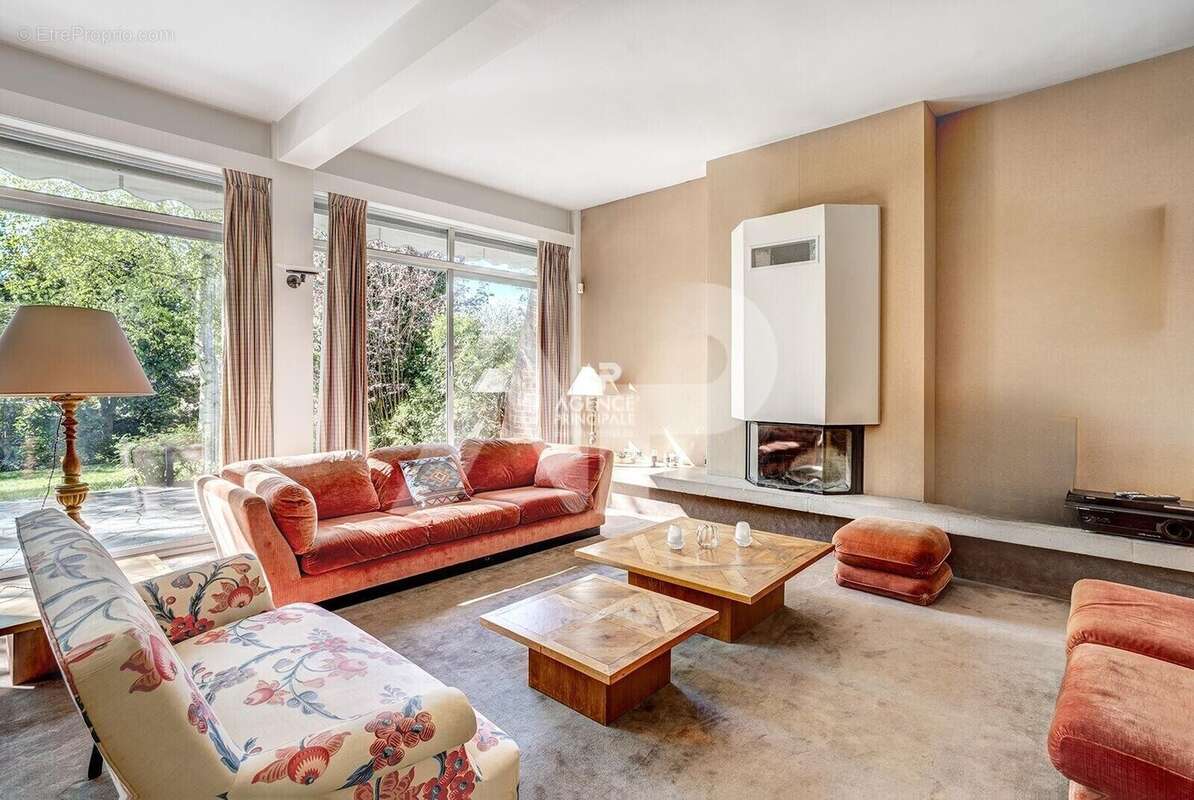 Maison à VIROFLAY
