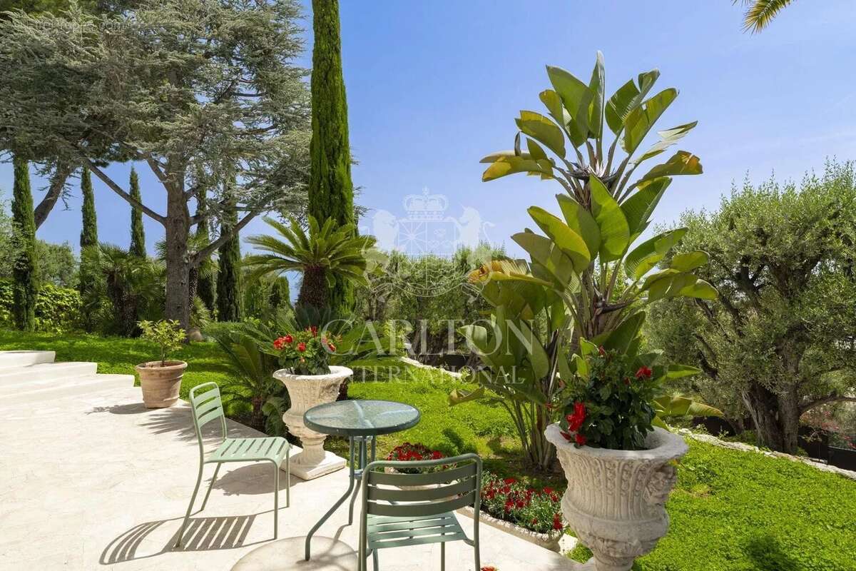 Maison à ROQUEBRUNE-CAP-MARTIN