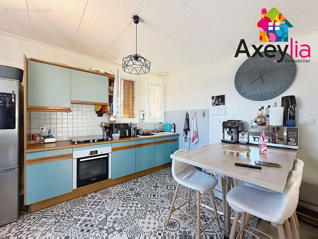 A vendre - mably - maison louée élevée sur sous-sol avec deux chambres, garage et terrain - photo 6