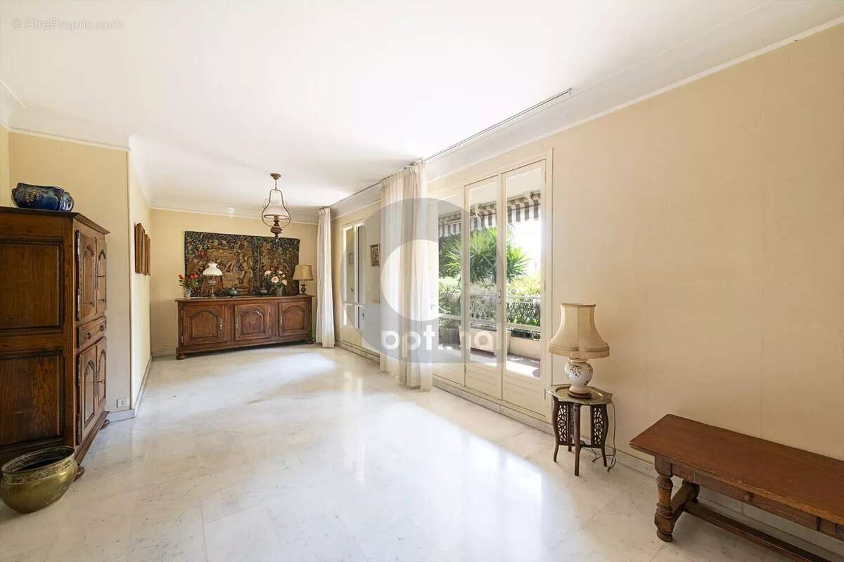 Appartement à MENTON