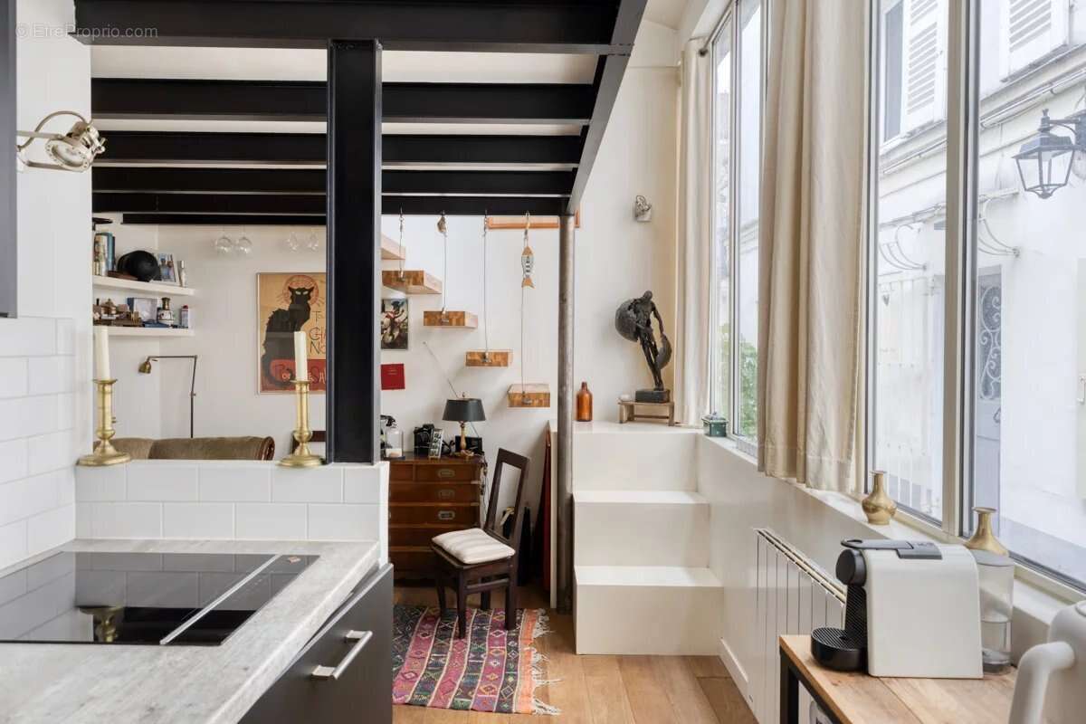 Appartement à PARIS-18E