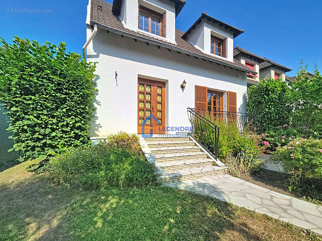 Maison à CORMEILLES-EN-PARISIS