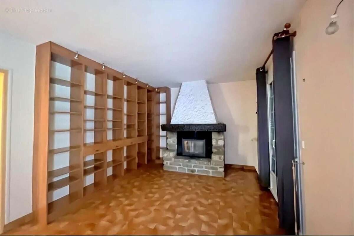 Photo 9 - Maison à LIGNOL