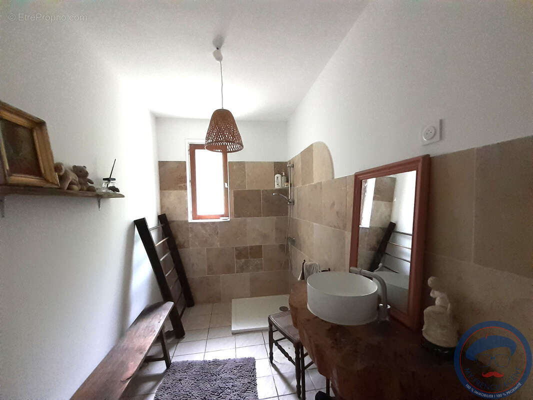 Ensemble immobilier - photo 13